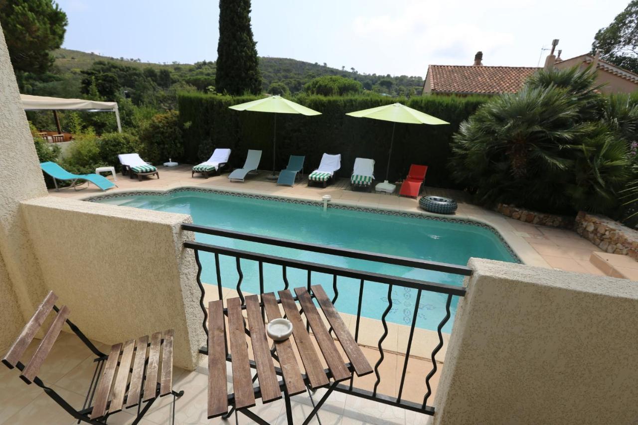 La Bastide Des Pins Bed & Breakfast Le Pradet Exterior photo